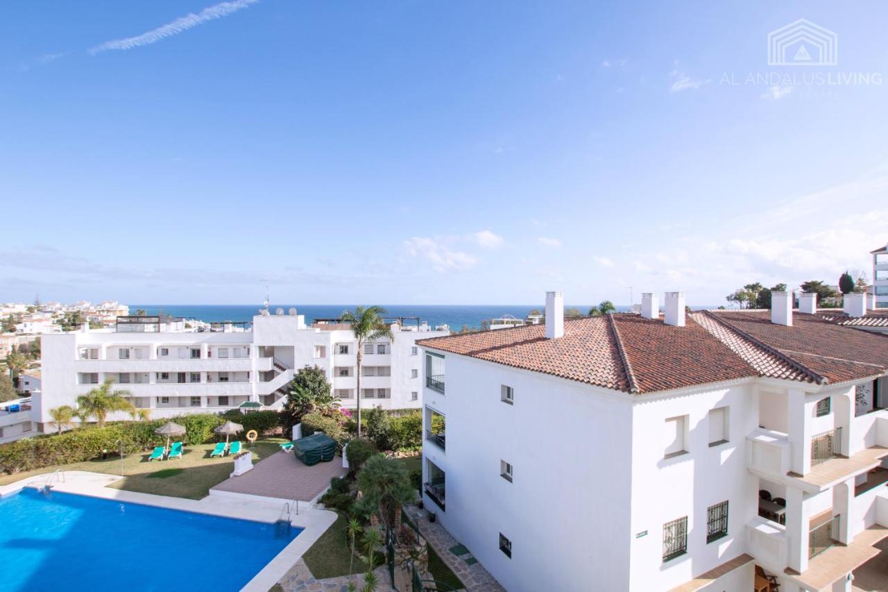 Scandinavian Seaview Terrace: Miraflores Beach Retreat Malaga Exterior photo